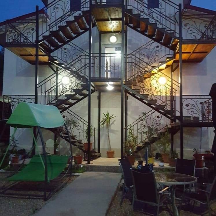 Vila Robert Hotel Schitu Exterior photo